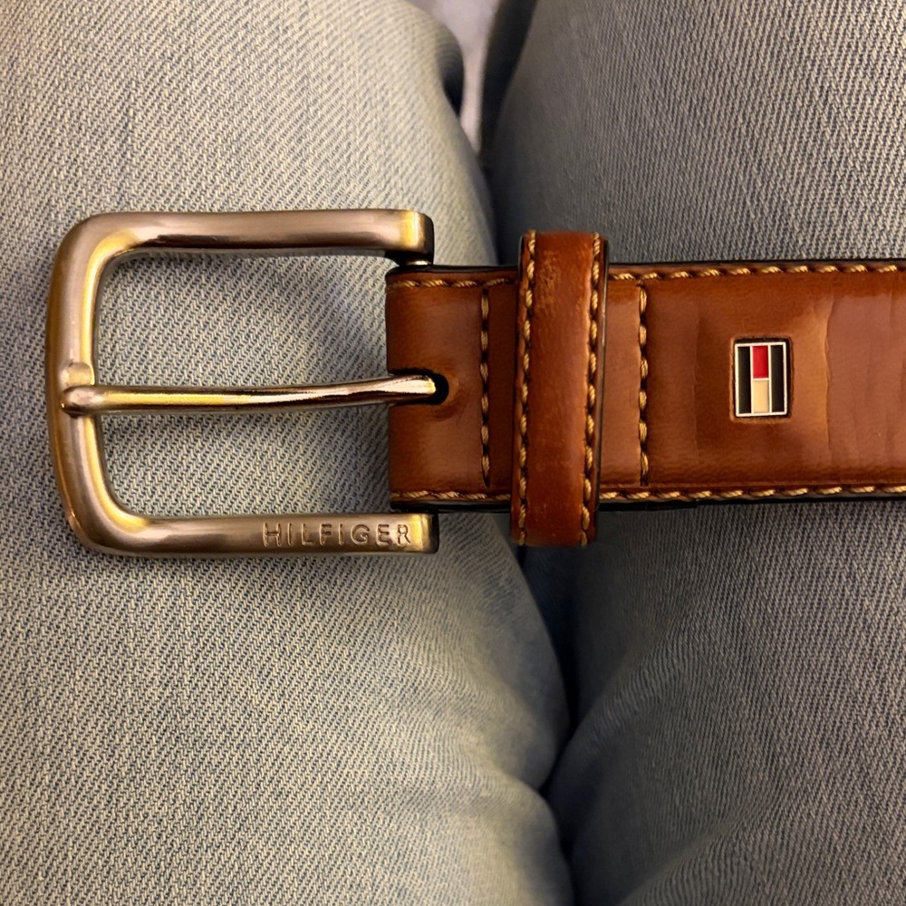 Tommy Hilfiger Tan Leather Belt with Silver Buckle